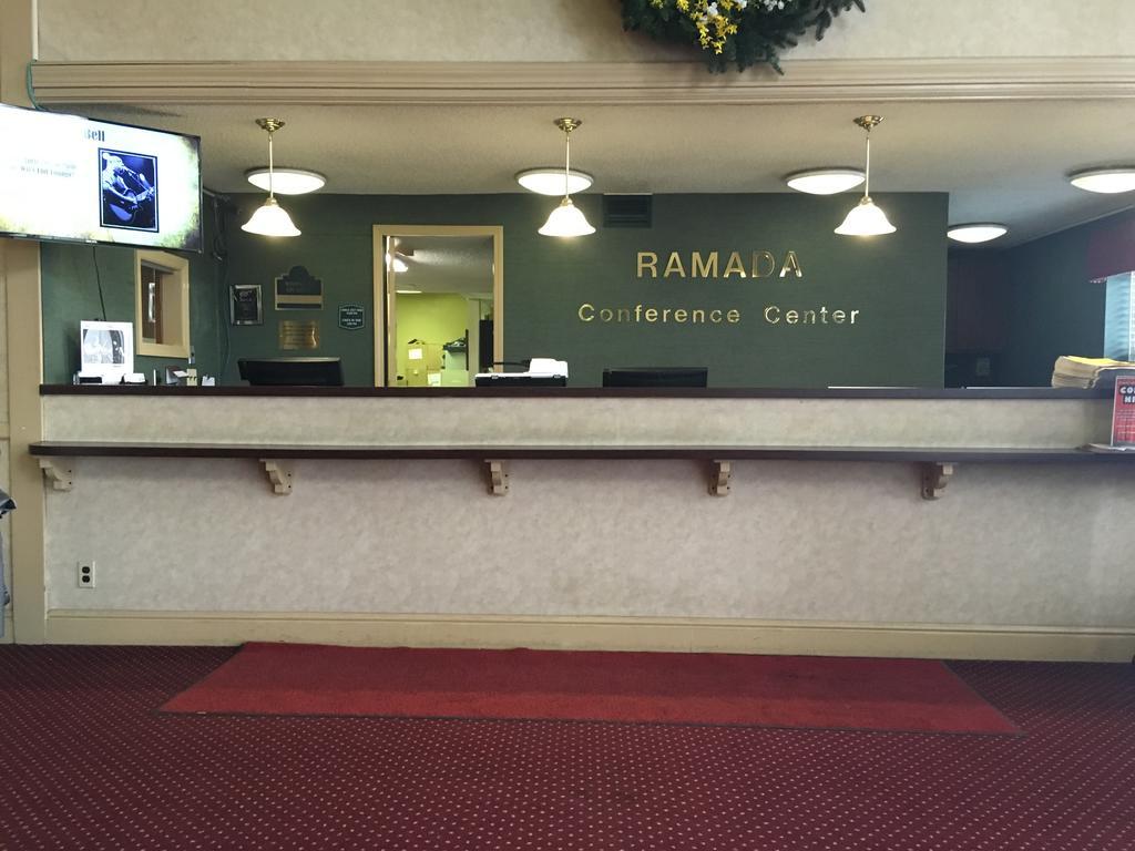 Ramada Conference Center Otel Morgantown Dış mekan fotoğraf