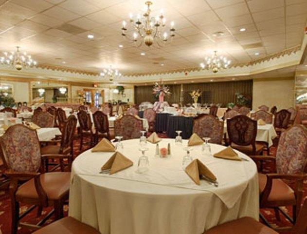Ramada Conference Center Otel Morgantown Restoran fotoğraf